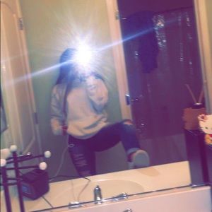 Meet your Posher, Bella